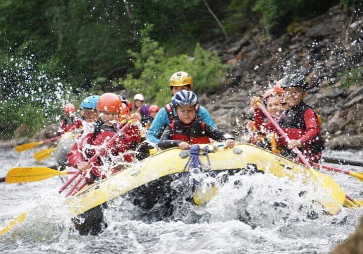 Copyright RiverNorth rafting_III