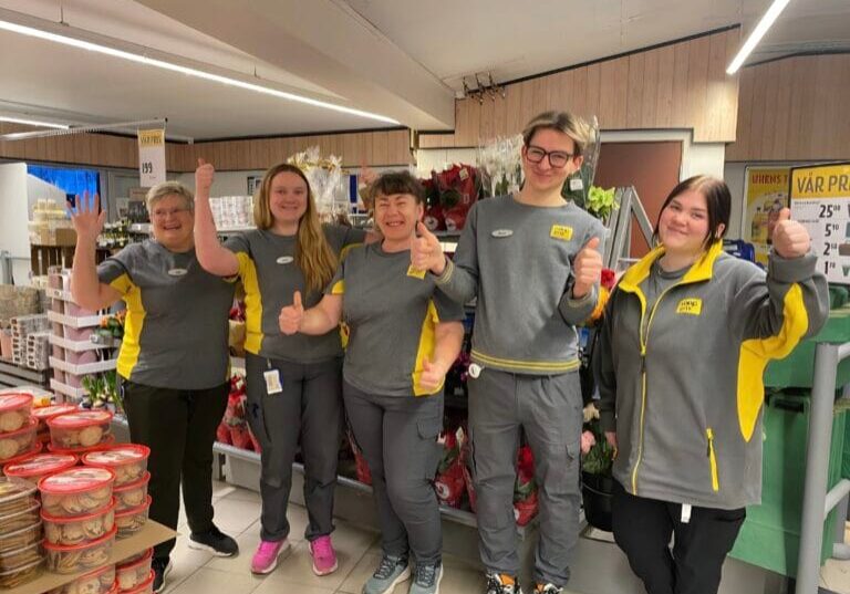 Screenshot_20251201_144551_Samsung Internet